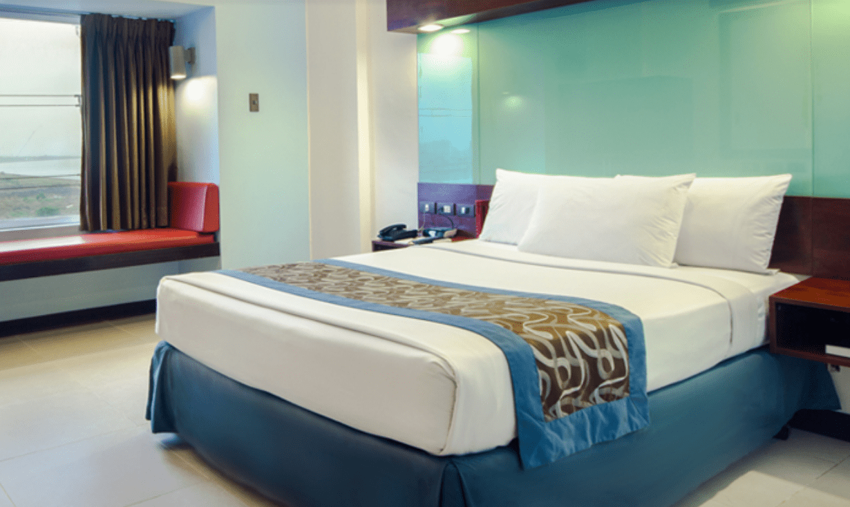 Microtel by Wyndham Mall of Asia